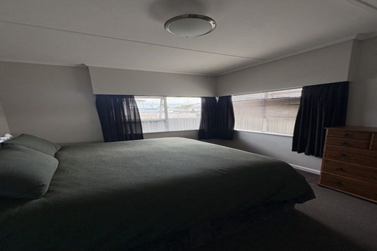 Photo of property in 3 Cassino Crescent, Onekawa, Napier, 4110