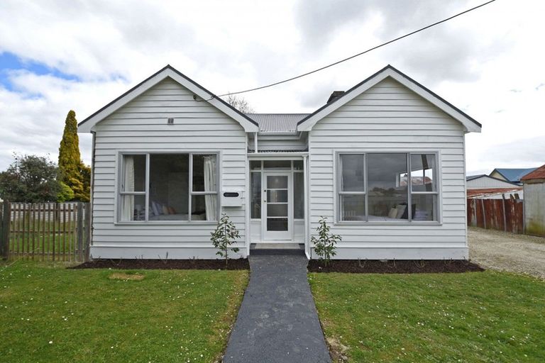 Photo of property in 22 Melvin Street, Edendale, 9825