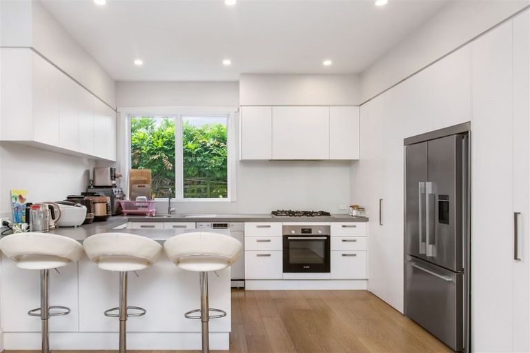 Photo of property in 26 Perry Street, Papanui, Christchurch, 8053