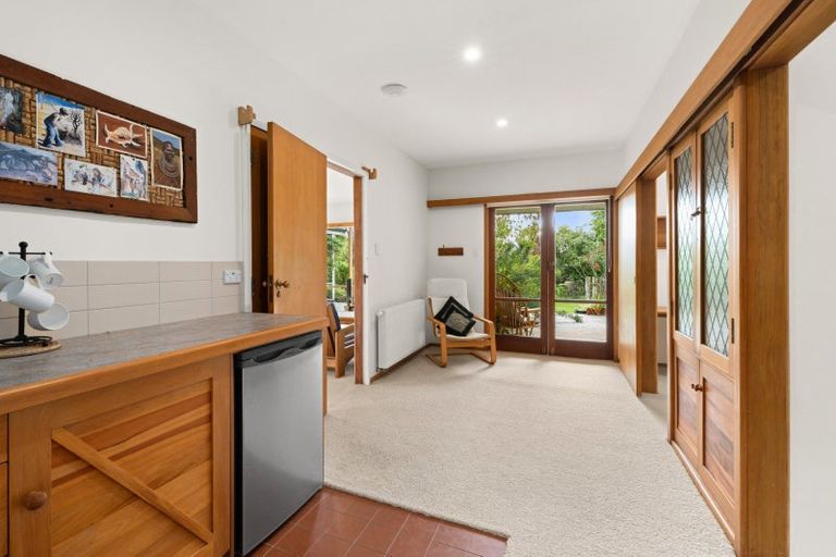 Photo of property in 10 Guthrie Road, Havelock North, 4130