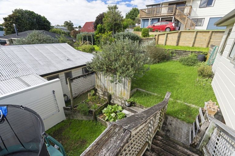 Photo of property in 5a Langstone Street, Welcome Bay, Tauranga, 3112