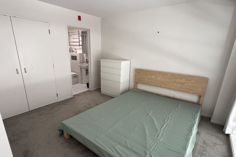 Photo of property in 8 Clayton Street, Saint Clair, Dunedin, 9012