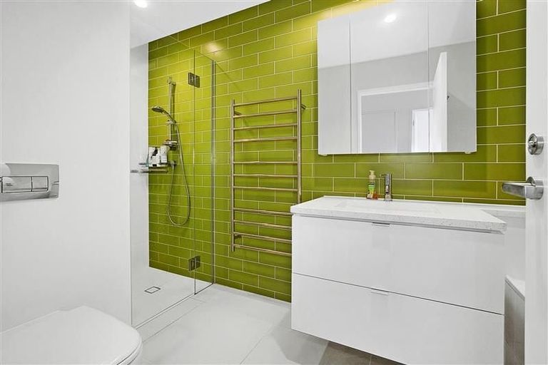 Photo of property in 25 Isitt Road, Hobsonville, Auckland, 0616