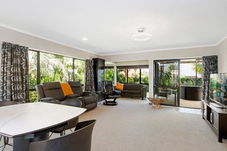 Photo of property in 4 Verbena Glen, Mount Maunganui, 3116
