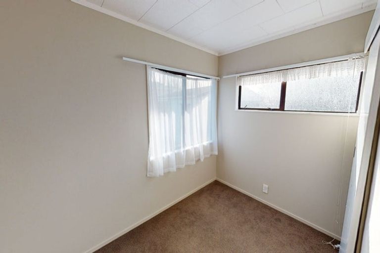 Photo of property in 14 Sheffield Place, Springvale, Whanganui, 4501