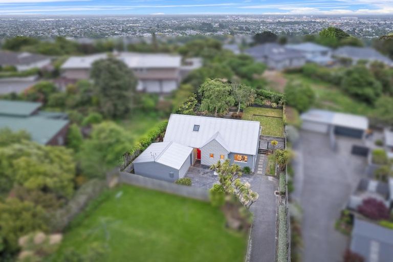 Photo of property in 3a Whareora Terrace, Cashmere, Christchurch, 8022