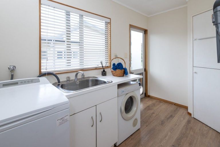 Photo of property in 45 Cockle Road, Cockle Bay, Auckland, 2014