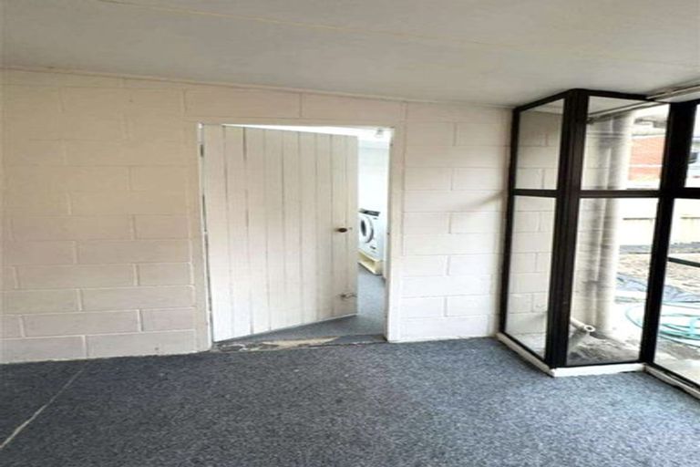 Photo of property in 5 Howe Street, North Dunedin, Dunedin, 9016