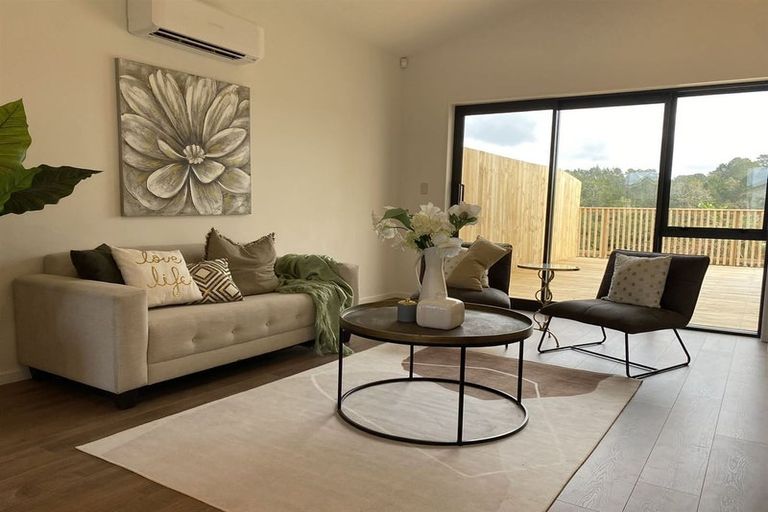 Photo of property in 49 Biokovo Street, Massey, Auckland, 0614