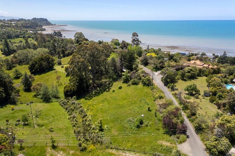 Photo of property in 21 Korepo Road, Ruby Bay, Mapua, 7173