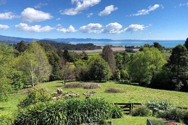 Photo of property in 100 Rocklands Road, Clifton, Takaka, 7183