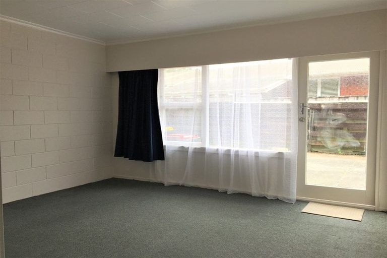 Photo of property in 65c Frankley Road, Westown, New Plymouth, 4310
