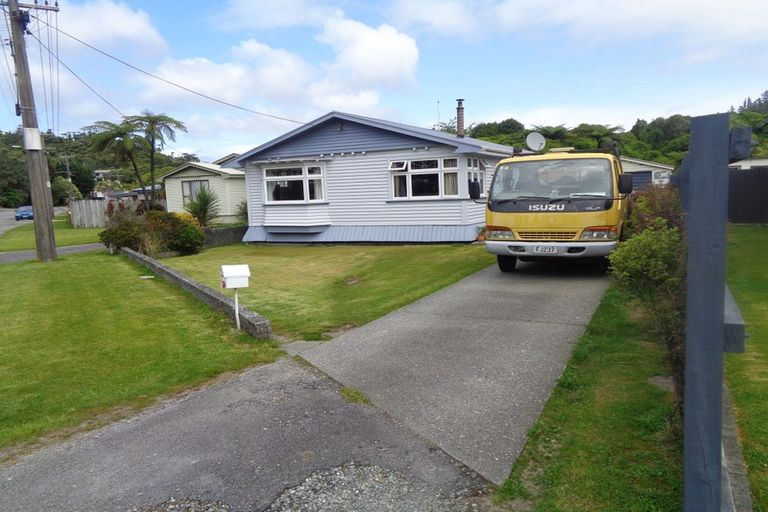 Photo of property in 110 Marsden Road, Greymouth, 7805