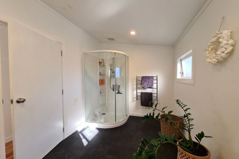 Photo of property in 1205 Rings Road, Coromandel, 3506