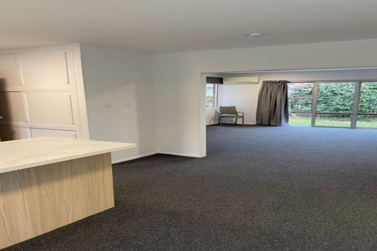 Photo of property in 1/27 Thorrington Road, Cashmere, Christchurch, 8022