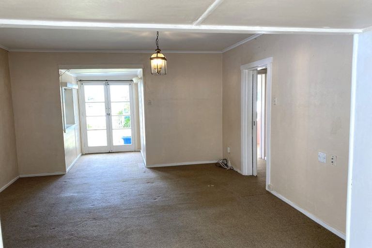 Photo of property in 6 Tatahi Street, Te Puru, Thames, 3575