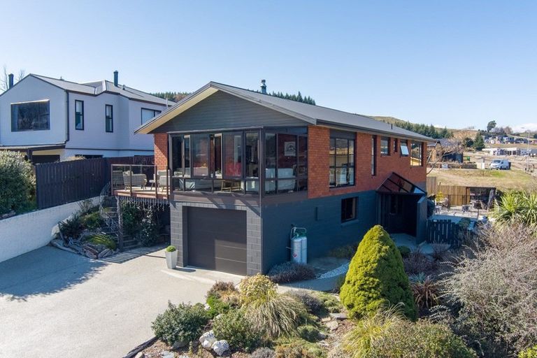Photo of property in 46 Rata Street, Wanaka, 9305