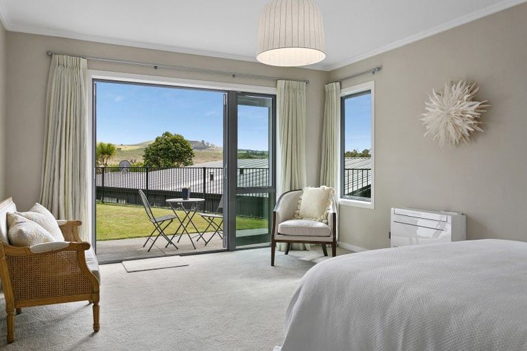 Photo of property in 739 Acacia Bay Road, Acacia Bay, Taupo, 3330