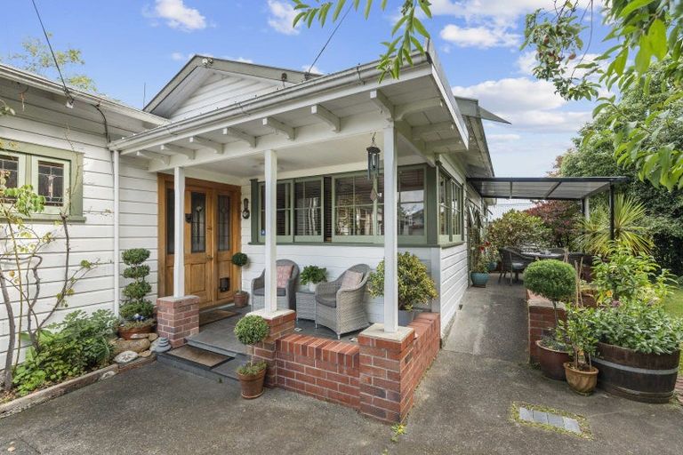 Photo of property in 6 Queen Alexandra Street, Lansdowne, Masterton, 5810