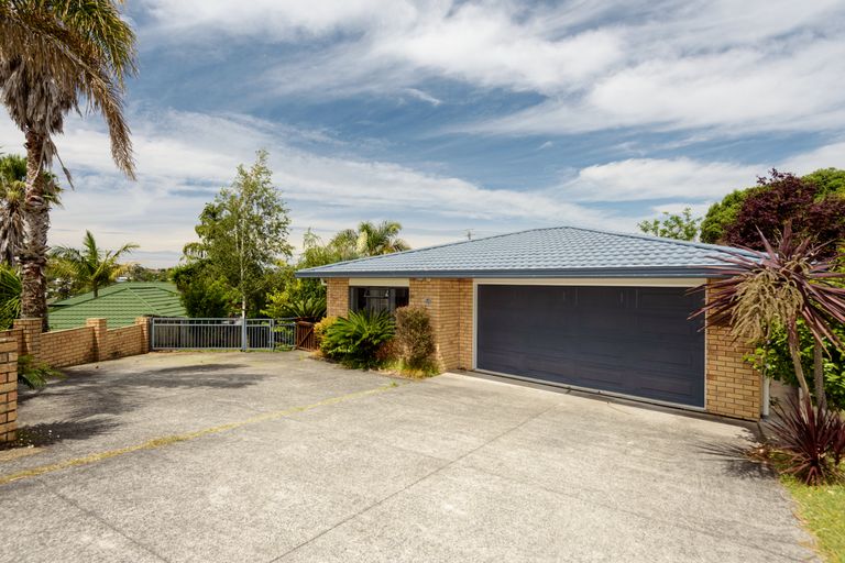 Photo of property in 47 Homestead Place, Welcome Bay, Tauranga, 3112
