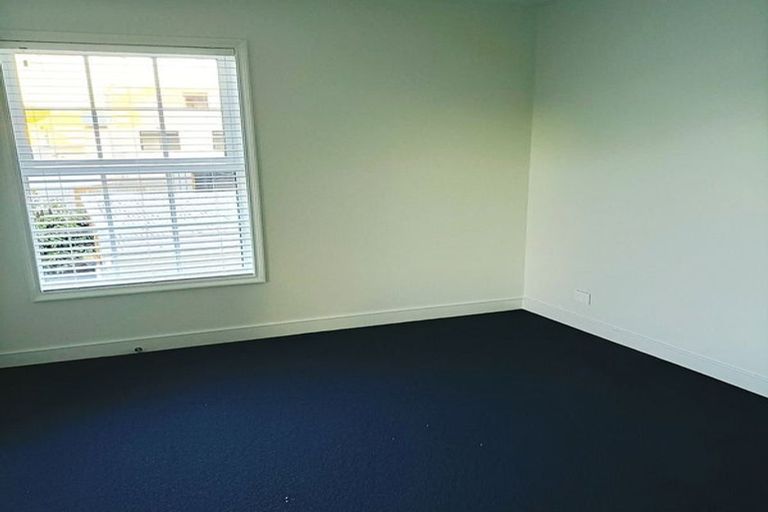 Photo of property in 1/17 Ely Street, Christchurch Central, Christchurch, 8013