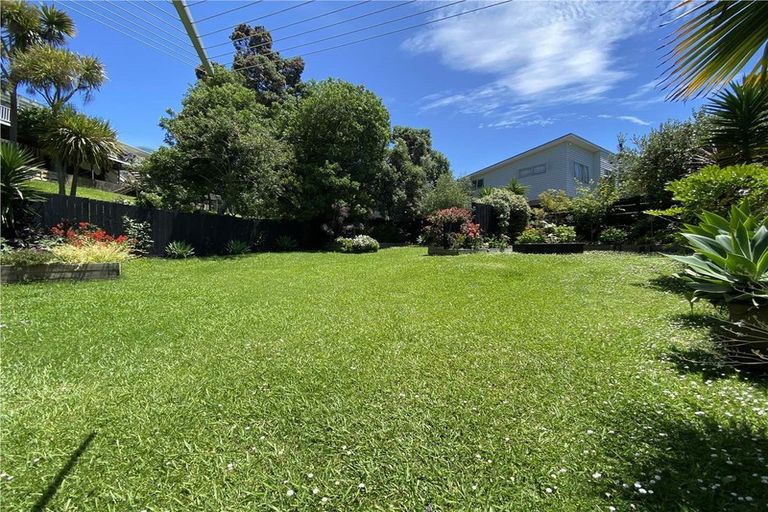 Photo of property in 36 Sequoia Place, Sunnynook, Auckland, 0620