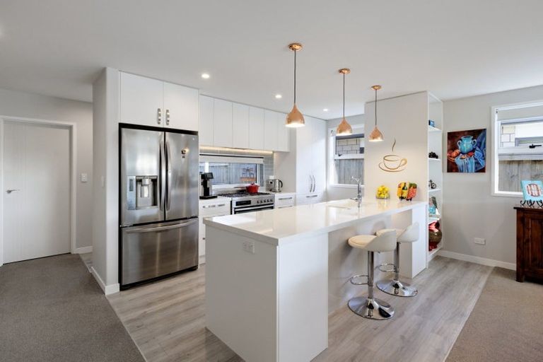 Photo of property in 20 Marion Crescent, Papamoa Beach, Papamoa, 3118