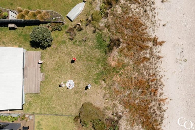 Photo of property in 41 Karewa Parade, Papamoa Beach, Papamoa, 3118