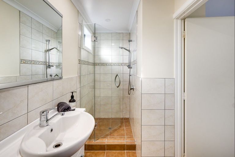 Photo of property in 6 Anthony Place, Bay View, Napier, 4104