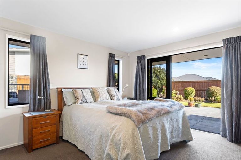 Photo of property in 15 Gilchrist Place, Kaiapoi, 7630
