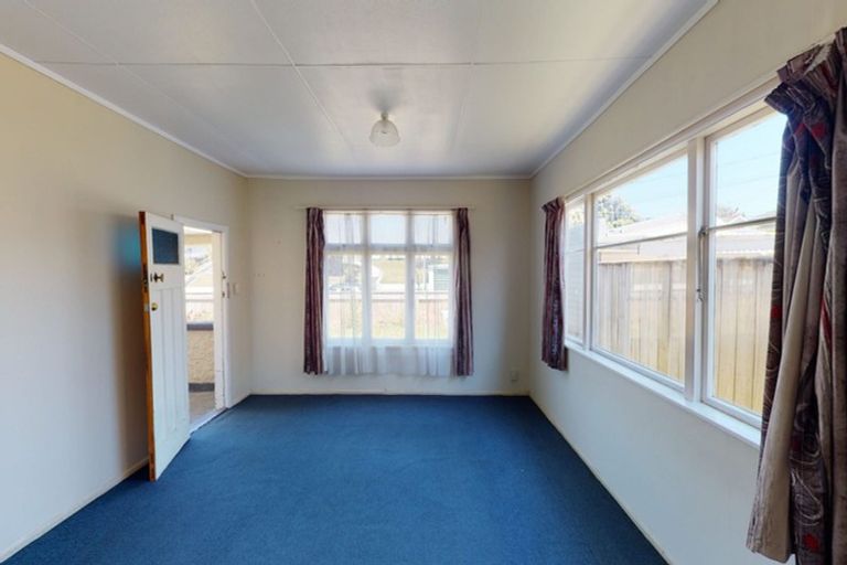 Photo of property in 20 Kawatiri Avenue, Gonville, Whanganui, 4501