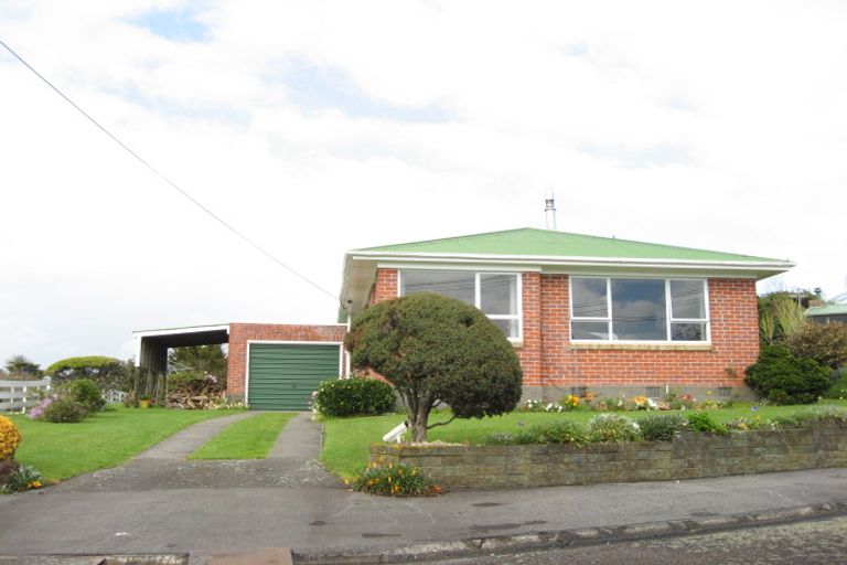 Photo of property in 9 Dowman Street, Urenui, 4375