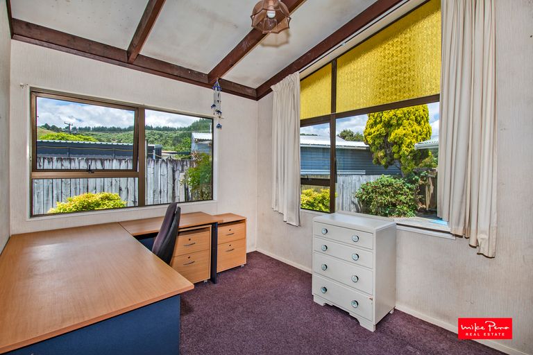 Photo of property in 10 Jordan Street, Hikurangi, 0114
