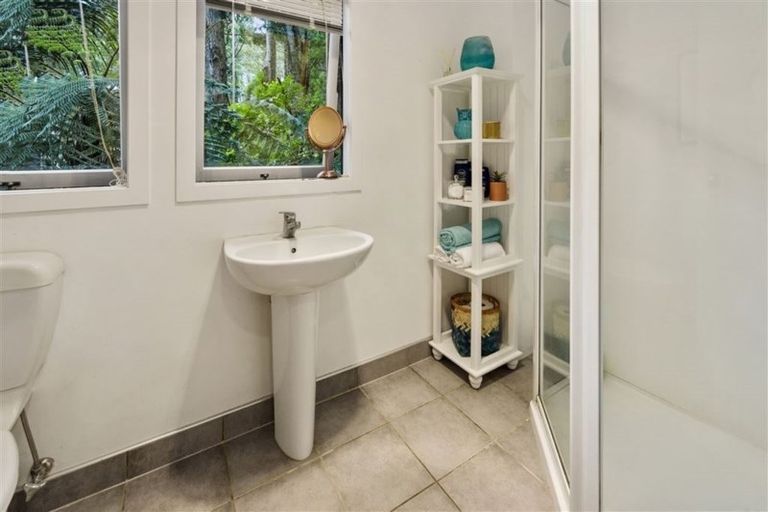 Photo of property in 25a Moore Street, Hillcrest, Auckland, 0627