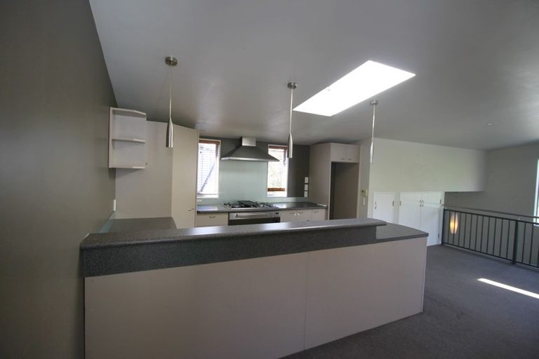 Photo of property in 4 Poona Street, Khandallah, Wellington, 6035