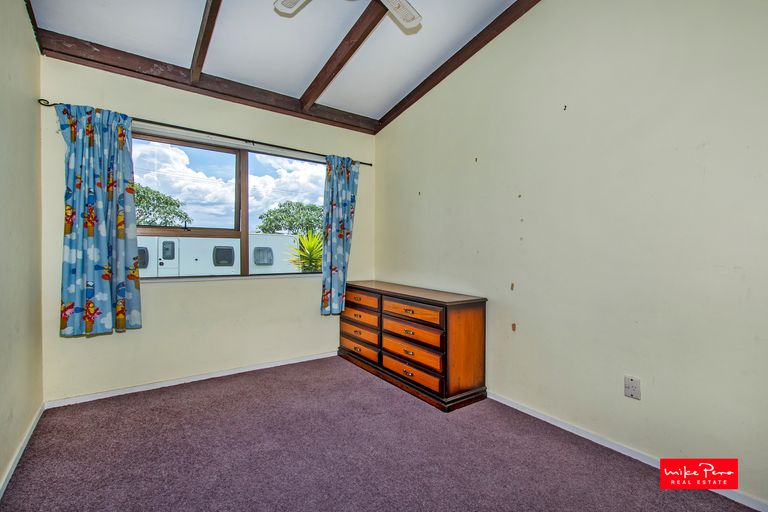 Photo of property in 10 Jordan Street, Hikurangi, 0114