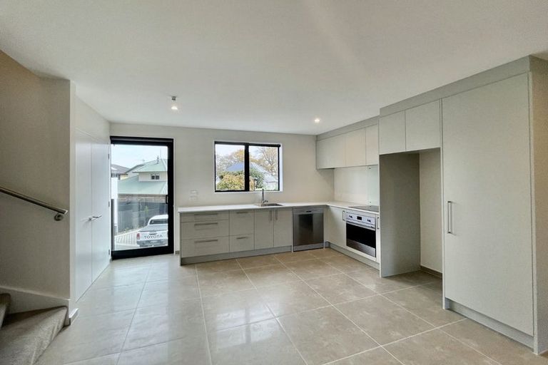 Photo of property in 7/27 Harewood Road, Papanui, Christchurch, 8053