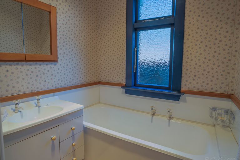 Photo of property in 48 Preston Street, West End, Timaru, 7910