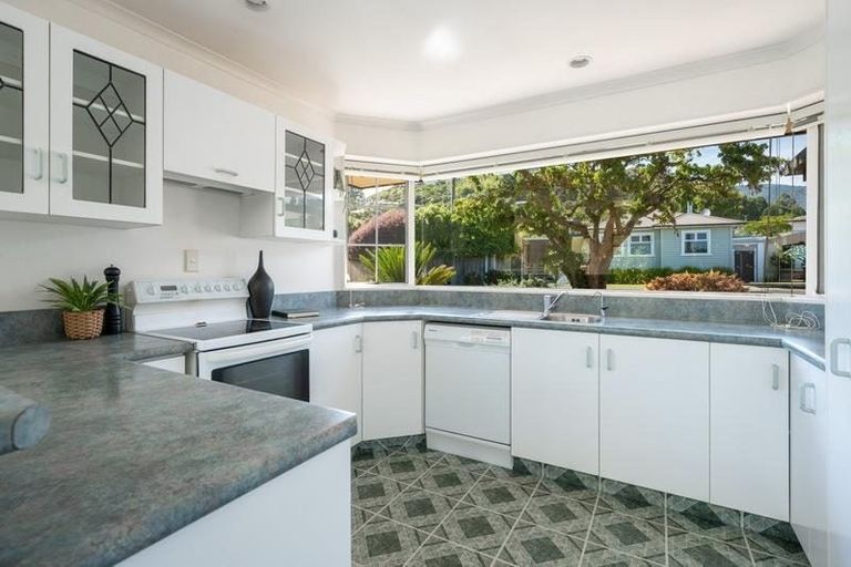 Photo of property in 2 Hilliard Street, Stoke, Nelson, 7011