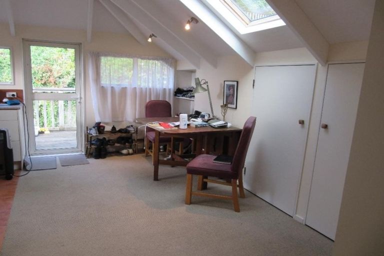 Photo of property in 123a Glenmore Street, Kelburn, Wellington, 6012