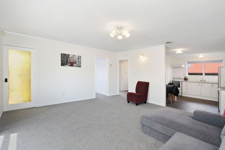 Photo of property in 3/36 Churchill Avenue, Manurewa, Auckland, 2102