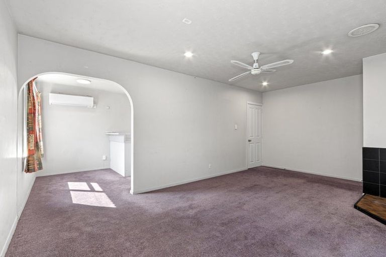 Photo of property in 4 Carisbrooke Street, Aranui, Christchurch, 8061