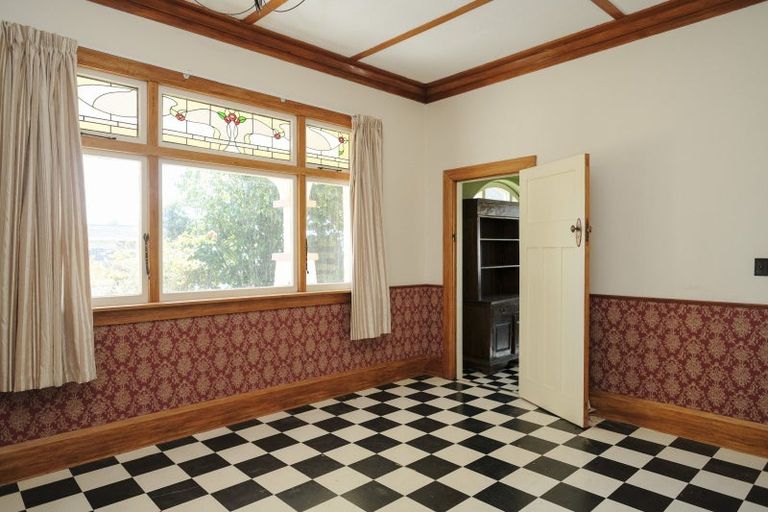 Photo of property in 2 Maine Street, Dannevirke, 4930