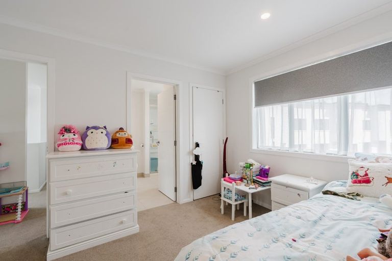 Photo of property in 1/18 Pickering Crescent, Chedworth, Hamilton, 3210