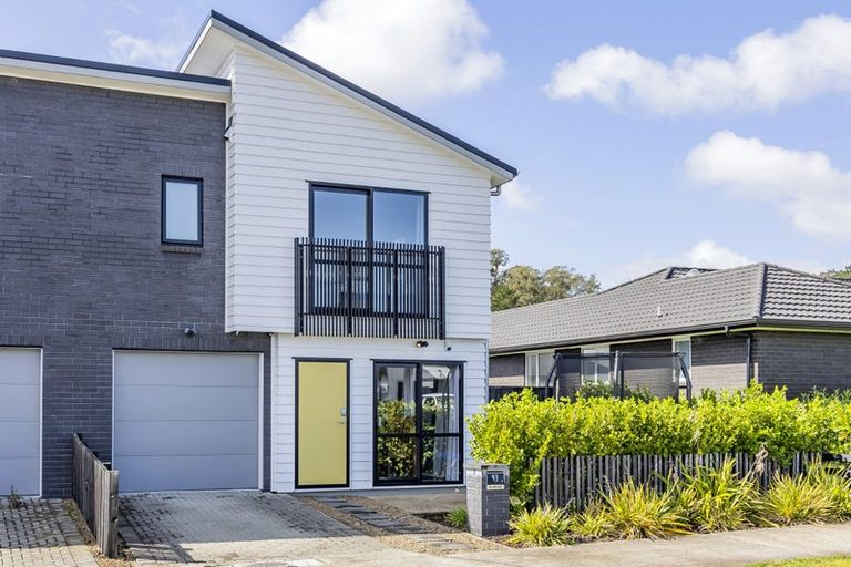 Photo of property in 97 Schoolside Road, Kumeu, 0810
