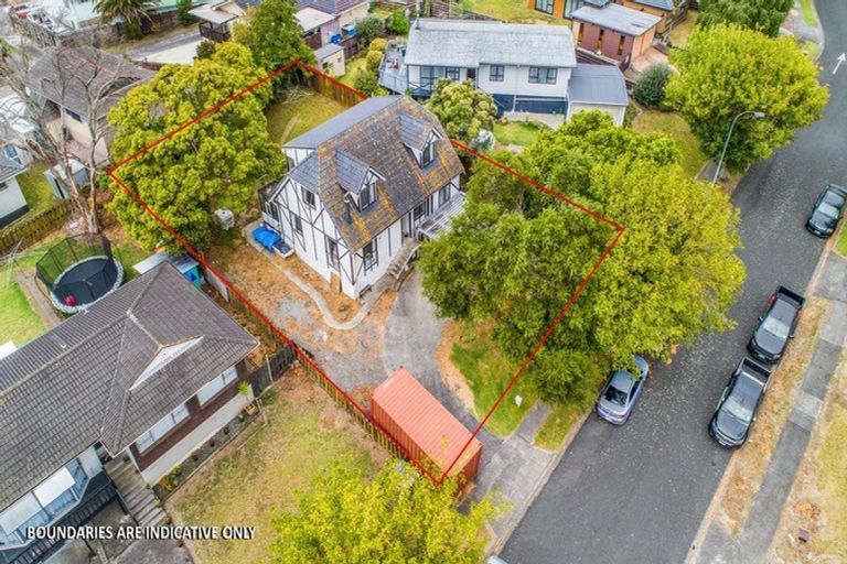 Photo of property in 8 Courant Place, Clover Park, Auckland, 2019