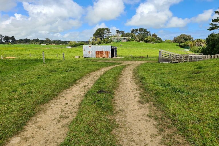 Photo of property in 6388 South Road, Pungarehu, Opunake, 4685