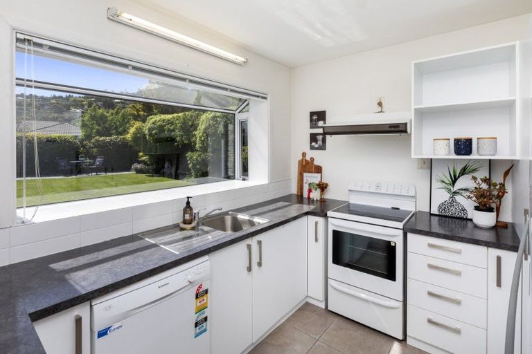Photo of property in 55 Landsdowne Terrace, Cashmere, Christchurch, 8022