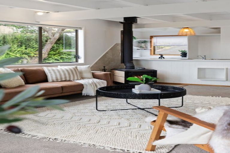 Photo of property in 42 Victory Street, Welcome Bay, Tauranga, 3112