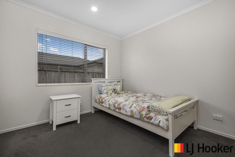 Photo of property in 7 Strathaven Road, Wattle Downs, Auckland, 2103